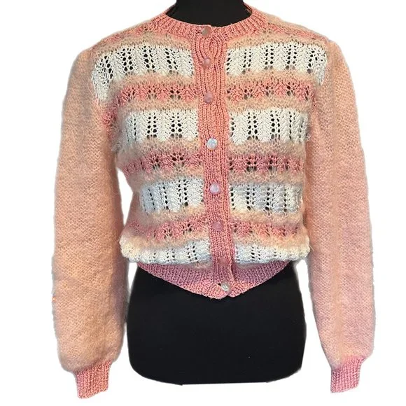 Fuzzy peachy pink and white cardigan - true vintage 90s - Picture 3 of 7